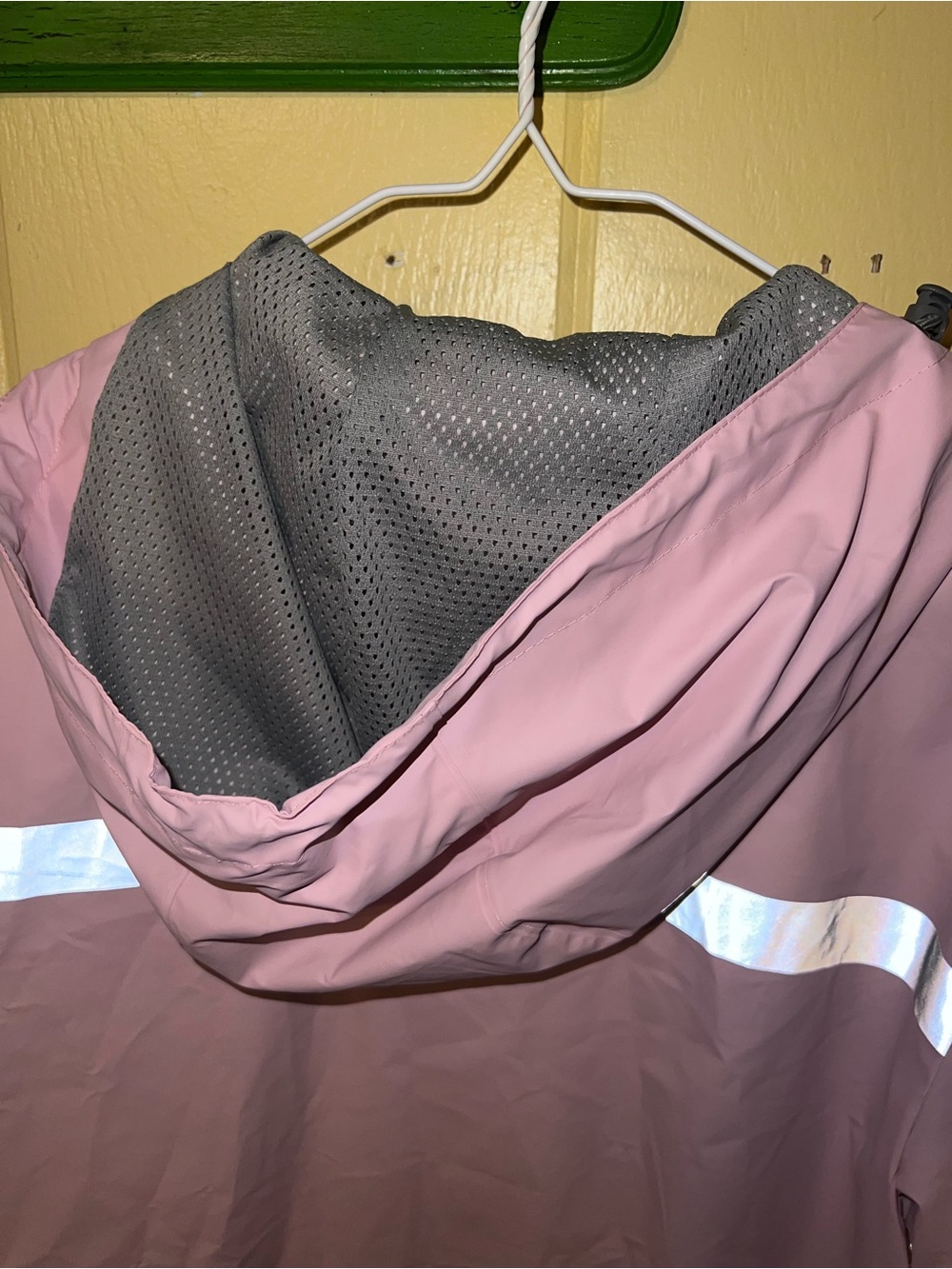 Charles River Apparel Pink New Englander Rain Jacket Windbreaker Size M - Picture 8 of 9